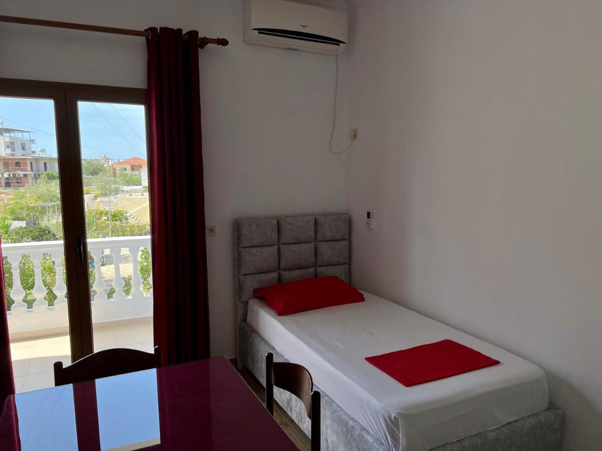 Vila Sidi Ksamil Exteriör bild