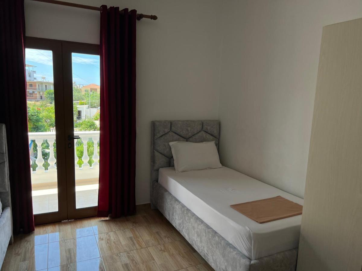 Vila Sidi Ksamil Exteriör bild