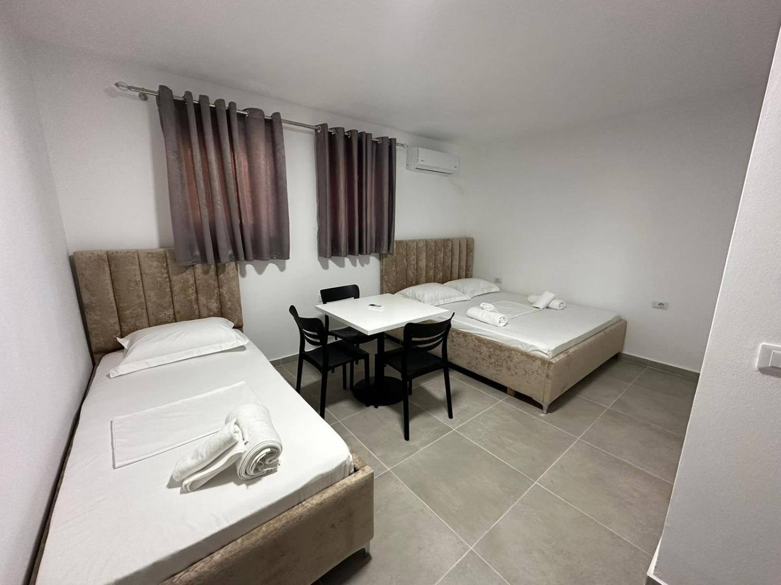 Vila Sidi Ksamil Exteriör bild
